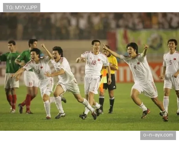 亚足联杯决赛上演巅峰对决，两队状态回暖拼力争冠