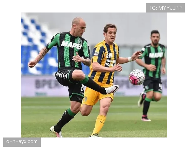 维罗纳中场新星闪耀赛场，助球队强势回暖斩获关键胜利