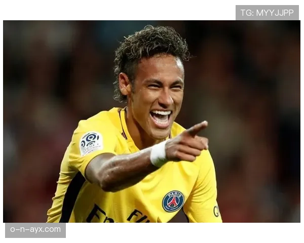 杜埃与内马尔技术风格及盘带突破方式对比分析